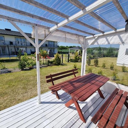 Domek Letniskowy Kolory Lata Z Klimatyzacja - 365Pam サルビノボ エクステリア 写真